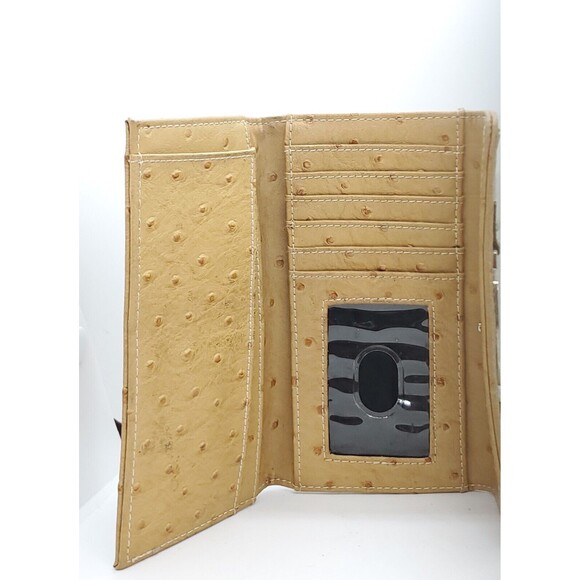 Guess Womens Wallet Holds DL, Credit Cards, and has a change pocket Vintage - Picture 4 of 4